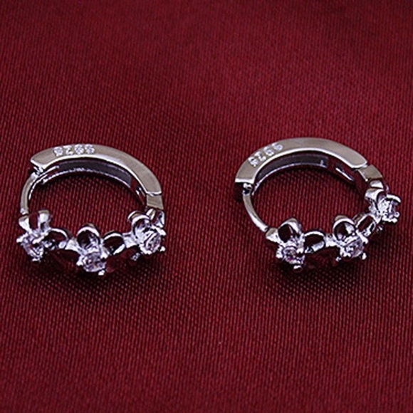 TINY!๐บFLOWER HUGGIES!๐๐๐๐ฒFIRM๐โBUNDLE 4 %OFF - Picture 4 of 8